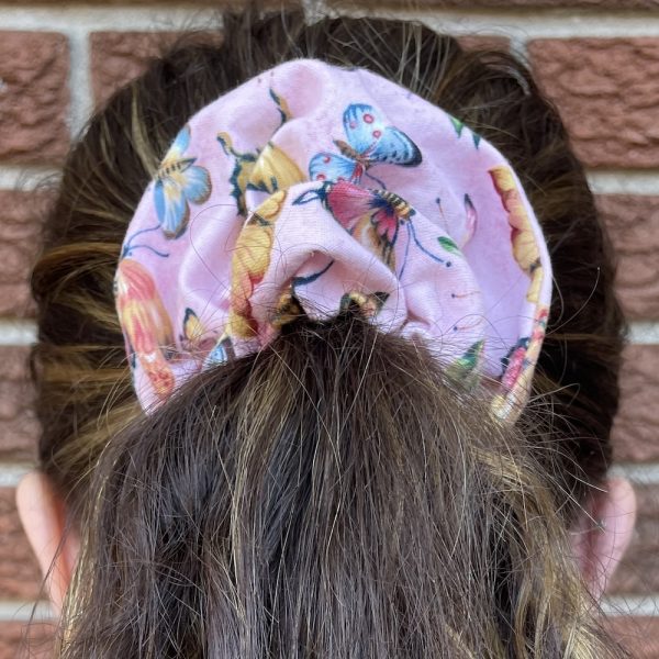 Hand-made scrunchie and a ponytail